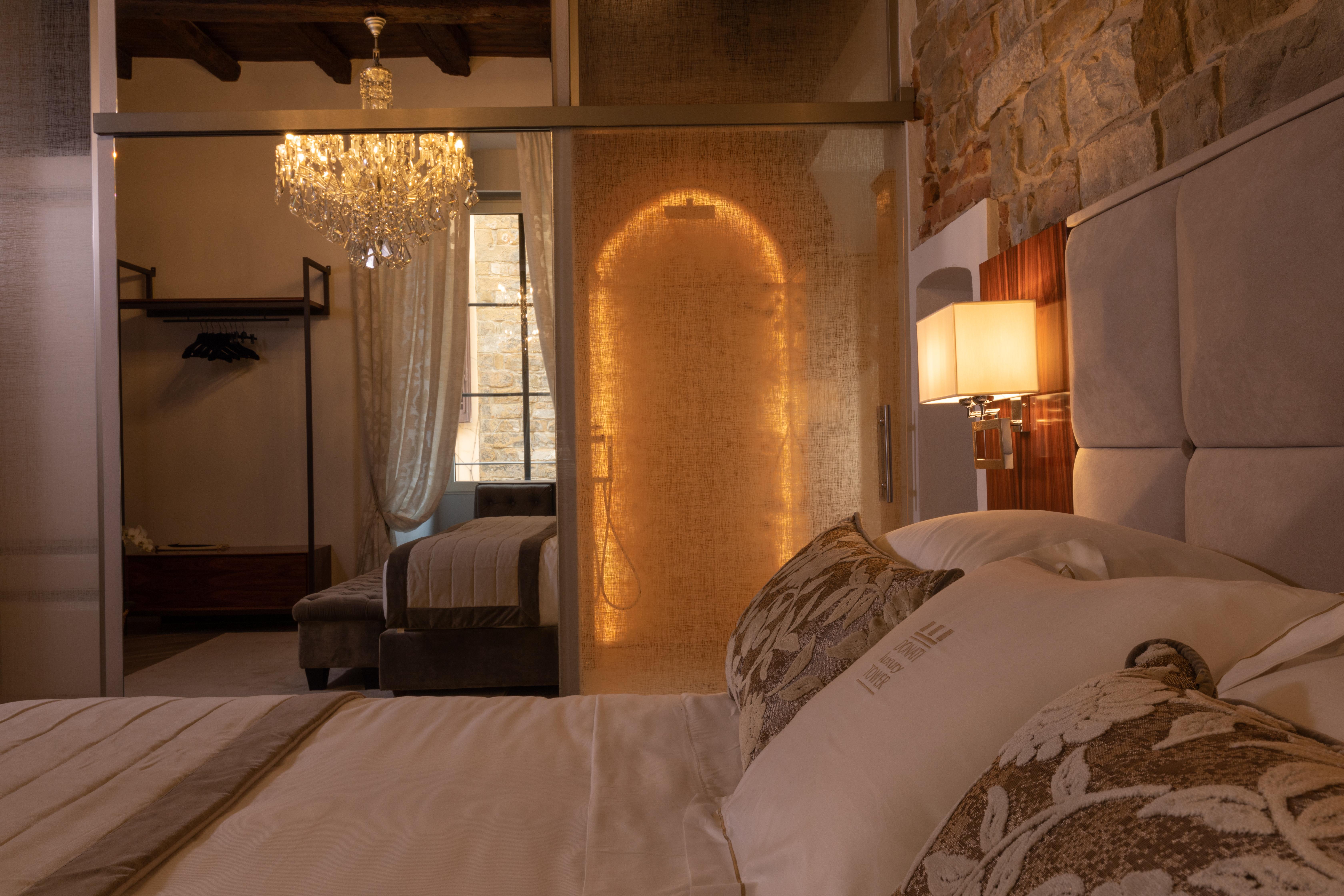 Donati Luxury Tower Suites Florens Exteriör bild